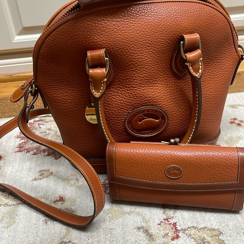 Vintage Dooney & Burke purse and matching wallet